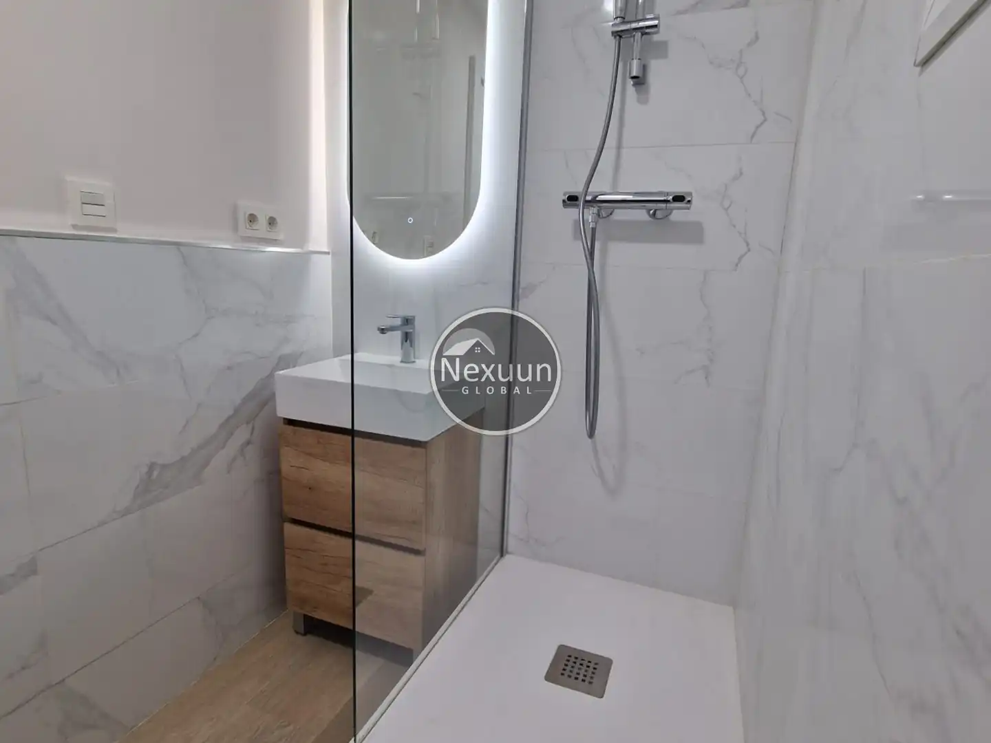 Piso en venta en Rambla De La Muntanya, El Guinardó