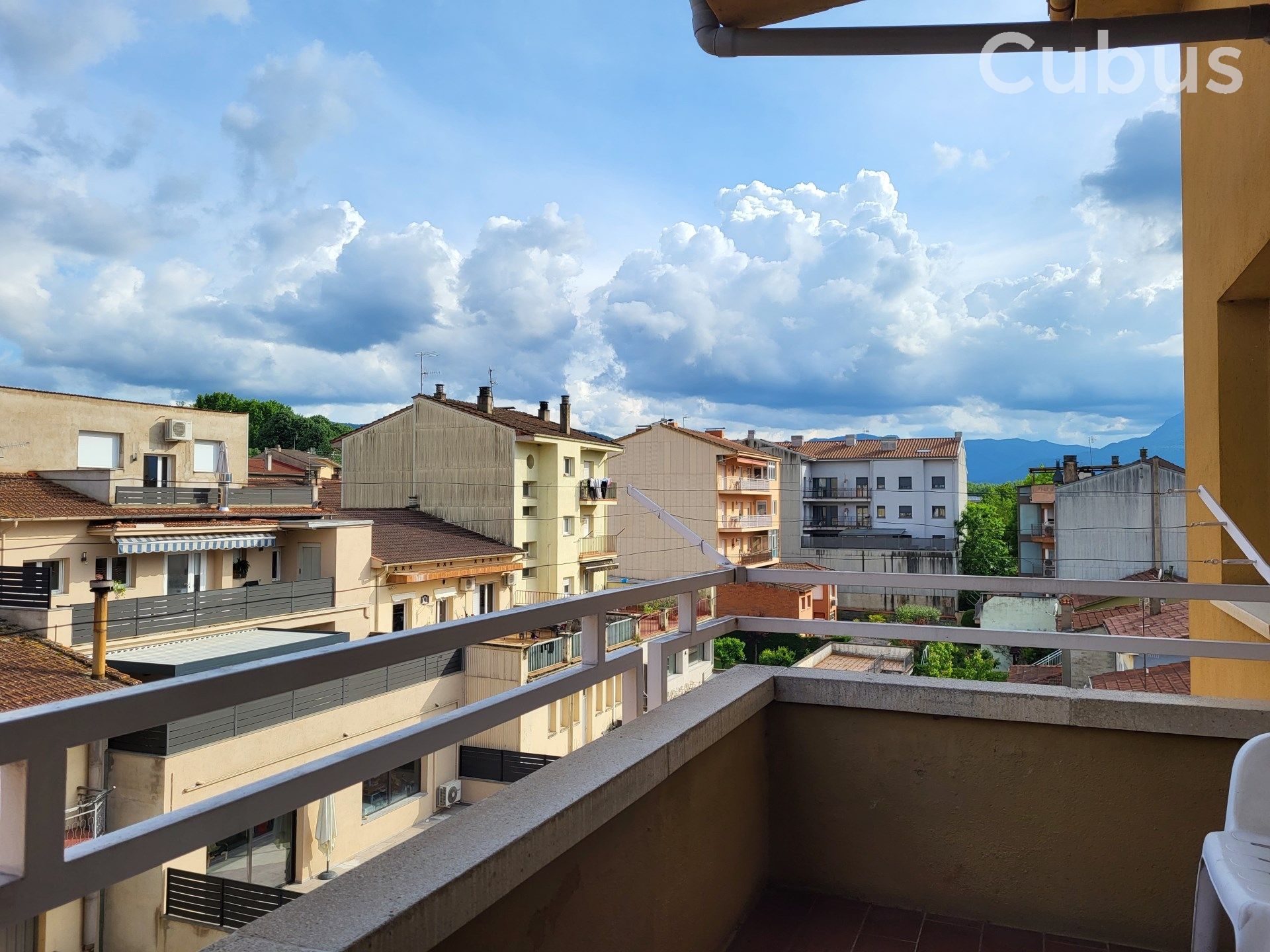 Flat for sale in Olot