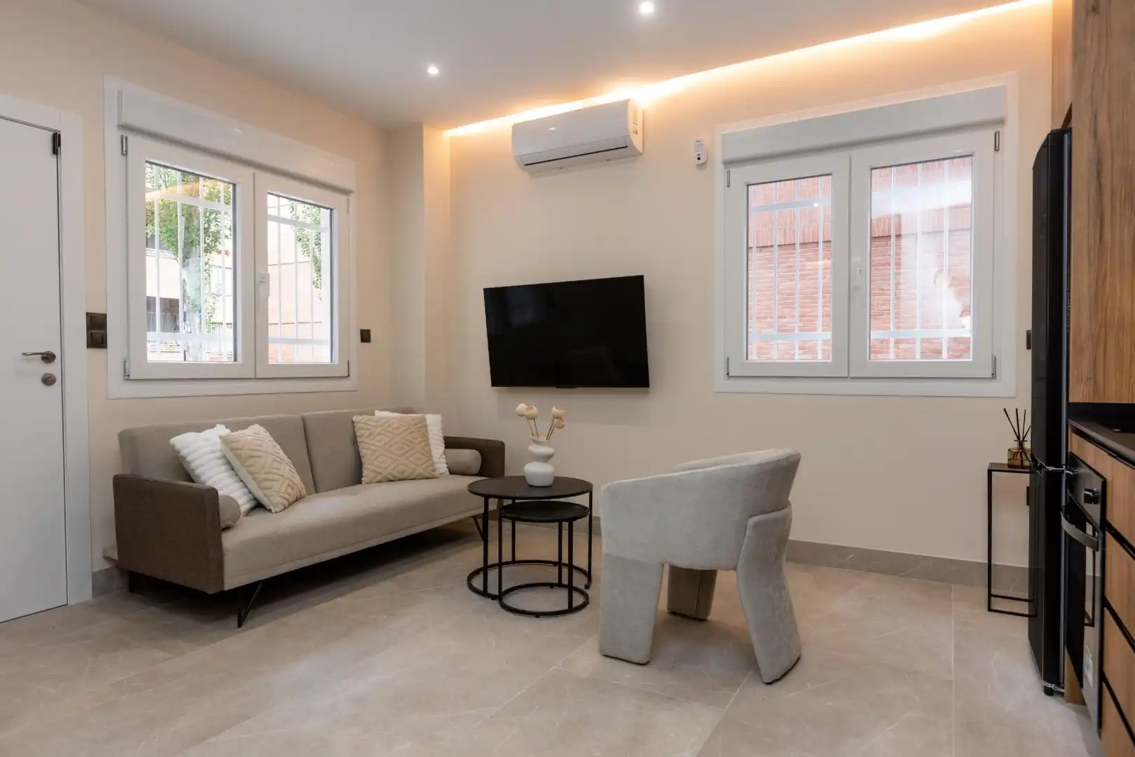 Sala d'estar de Apartament en venda en Granada amb Aire condicionat i Calefacció