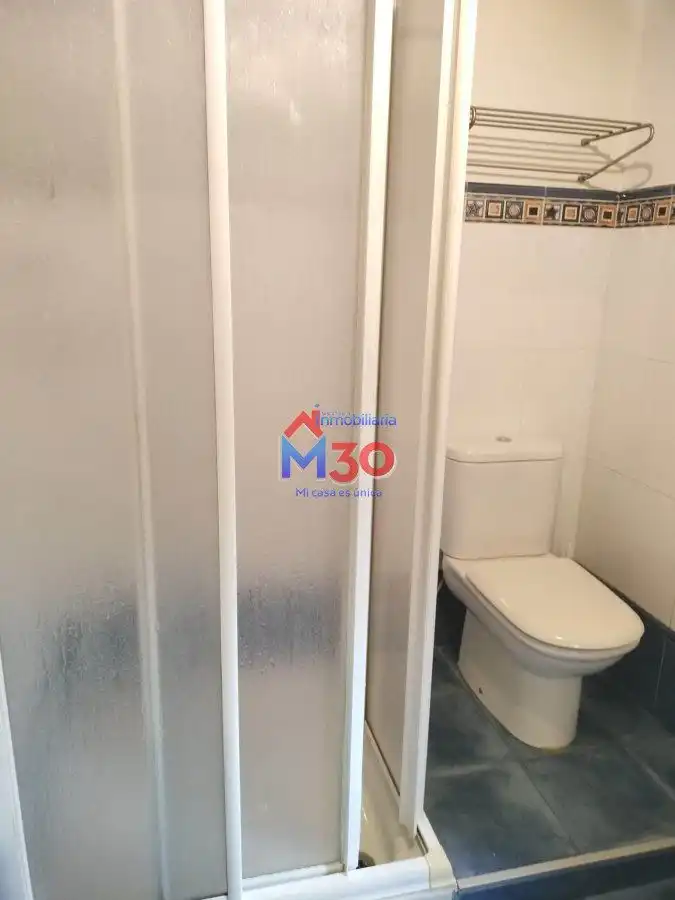 Bathroom of Commercial properties for sale in Valdegovia / Gaubea