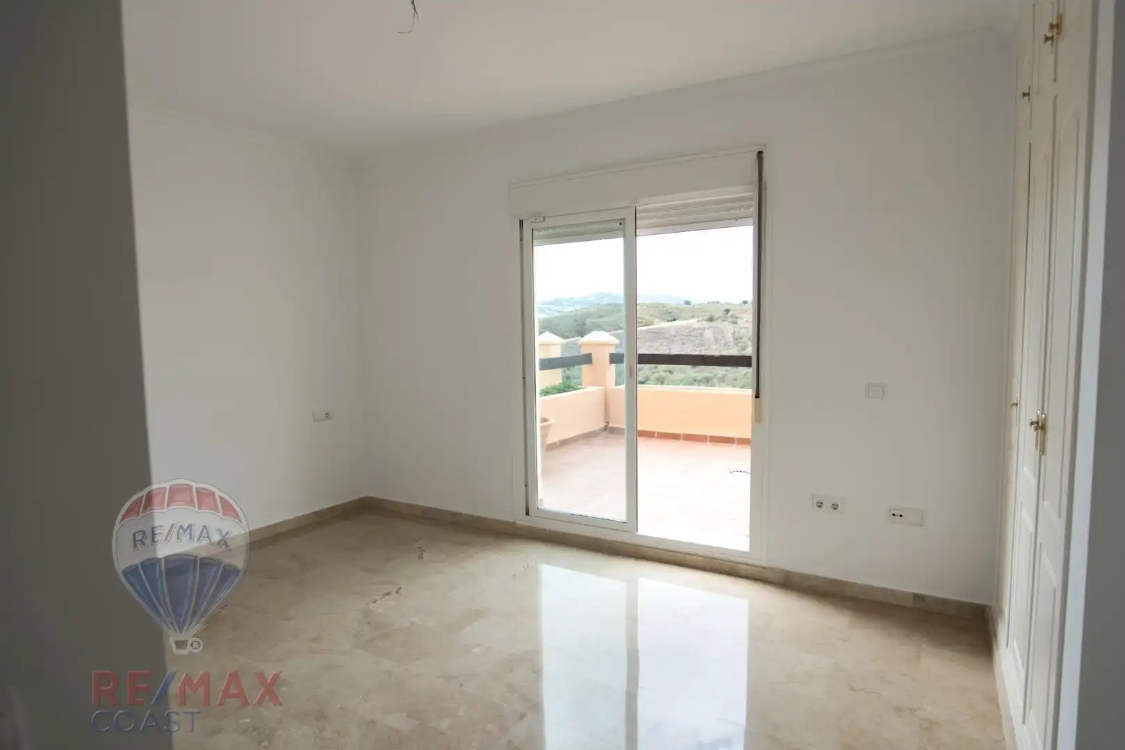 Bedroom of Detached homes for sale in Mijas  with Air Conditioner, Heating and Private garden