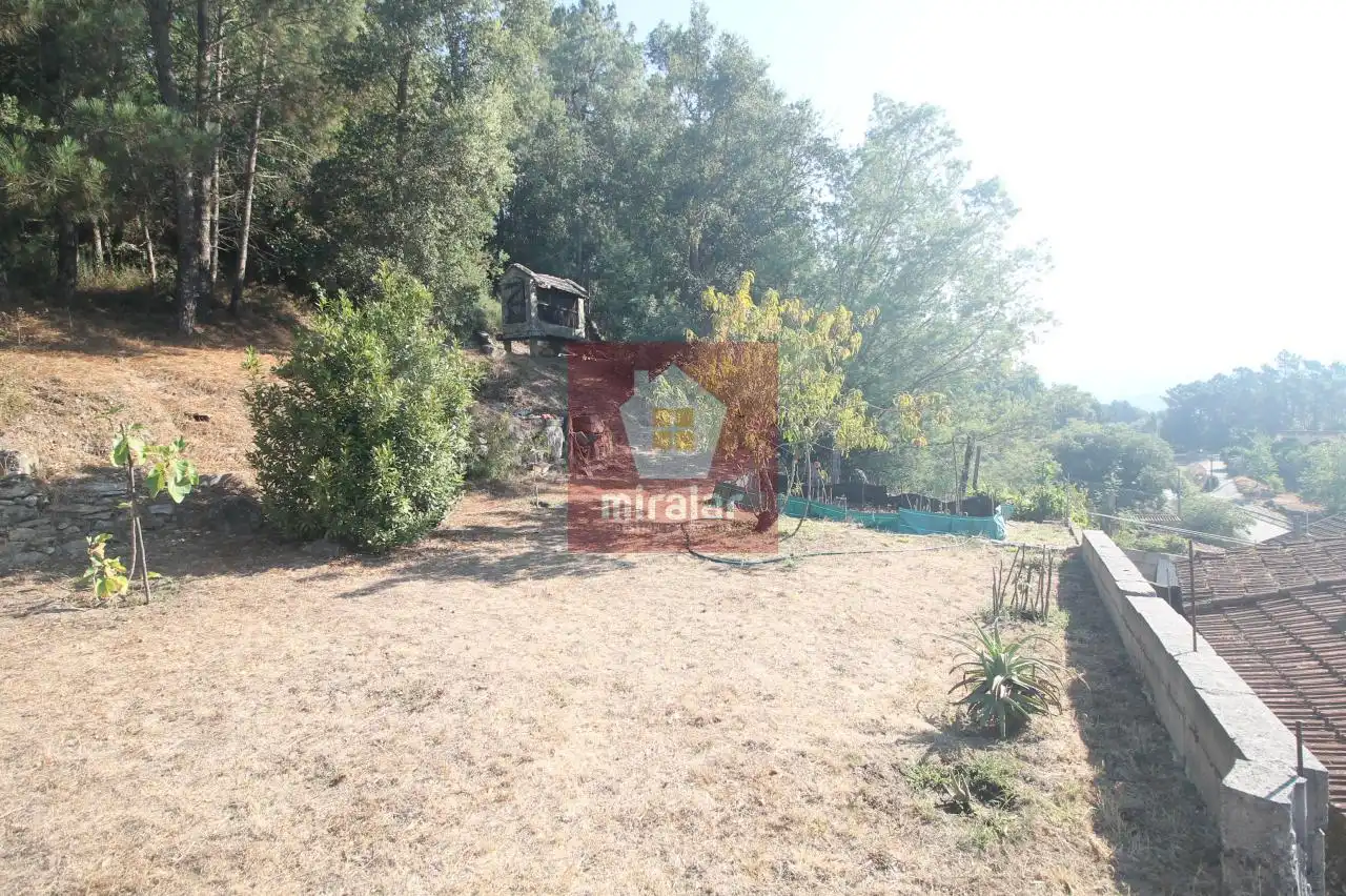 Casa o xalet en venda en Crecente amb Calefacció, Jardí privat i Terrassa