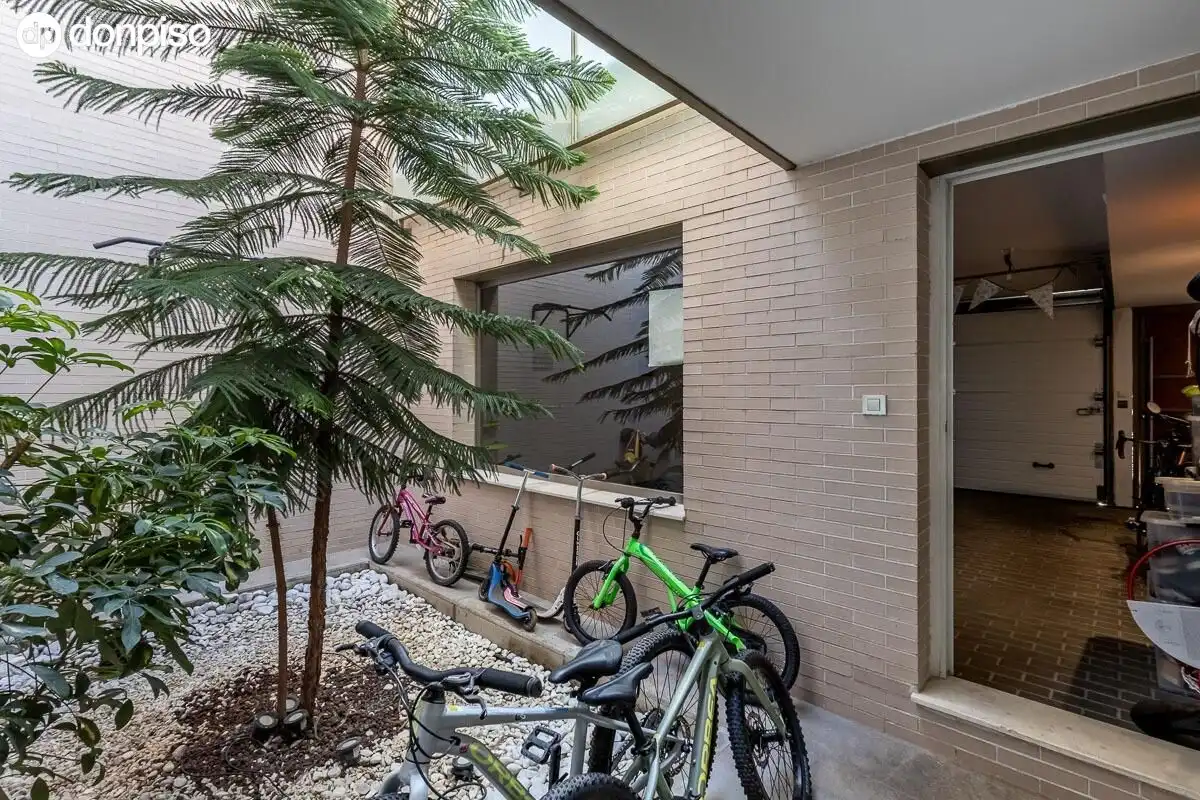 Exterior view of Detached homes for sale in Granada