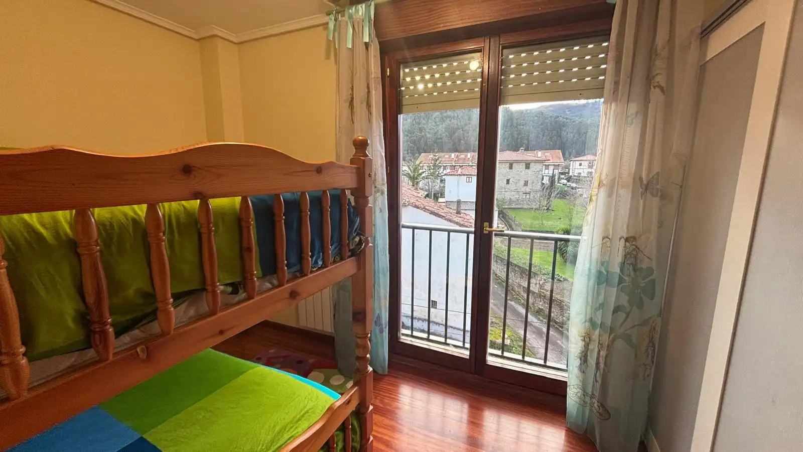 Schlafzimmer von Wohnung zum Verkauf in Ramales de la Victoria mit Heizung, Terrasse und Möbliert
