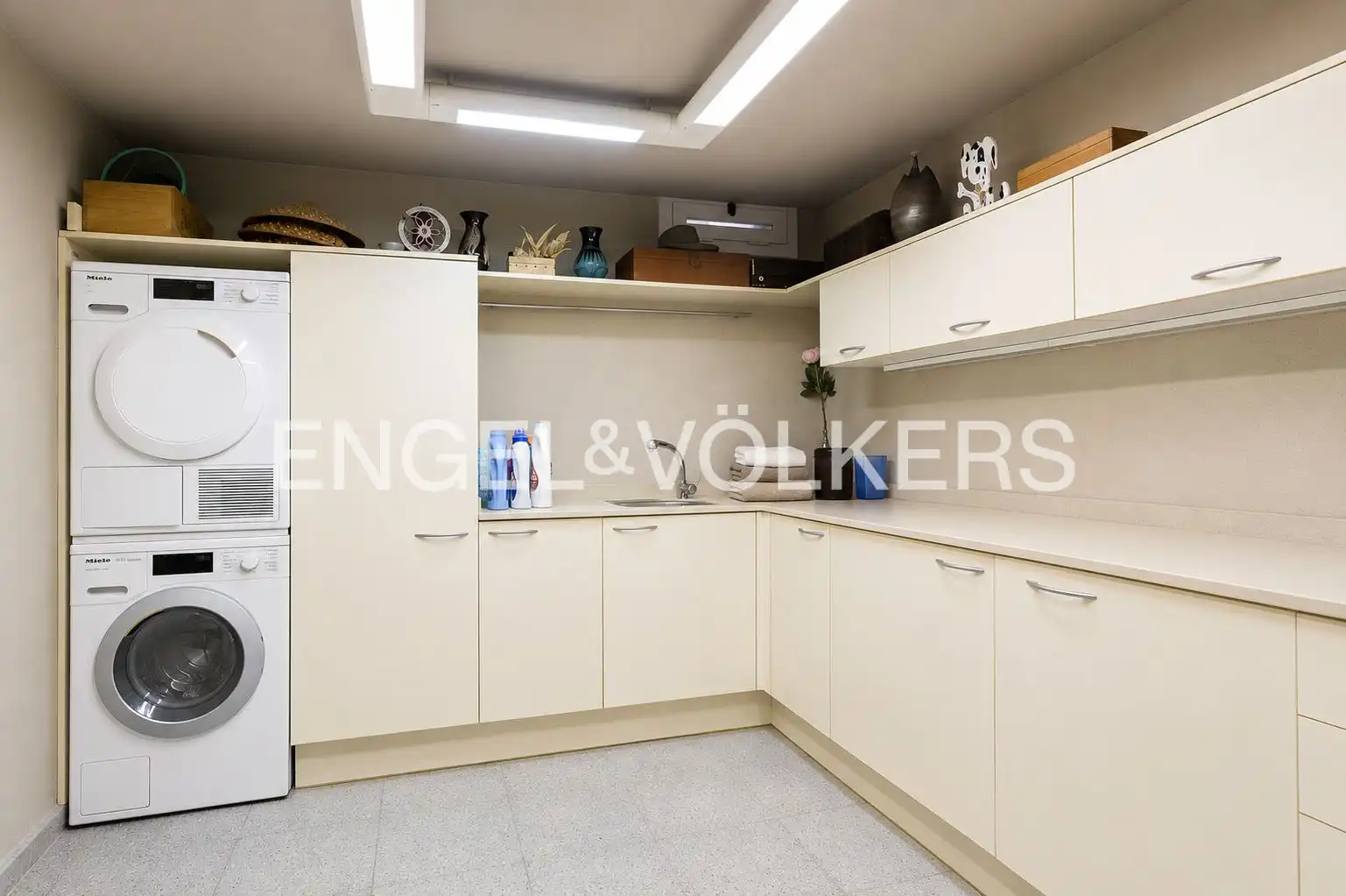 Houses for sale in Esplugues de Llobregat  with Air Conditioner, Heating and Private garden
