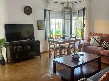 Appartement compact avec balcon à vendre à San Luis de Sabinillas