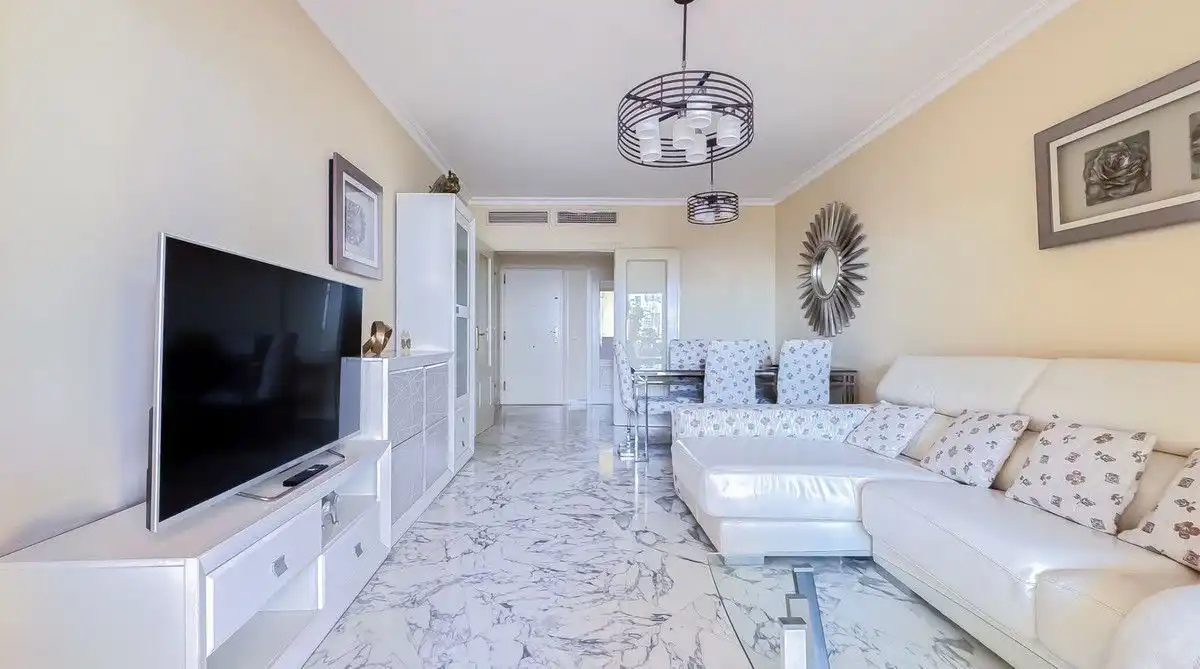 Wohnzimmer von Wohnungen zur Miete in Mijas mit Klimaanlage, Heizung und Terrasse