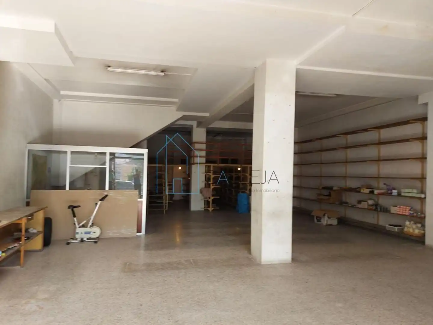 Nau industrial en venda en Ourense Capital 