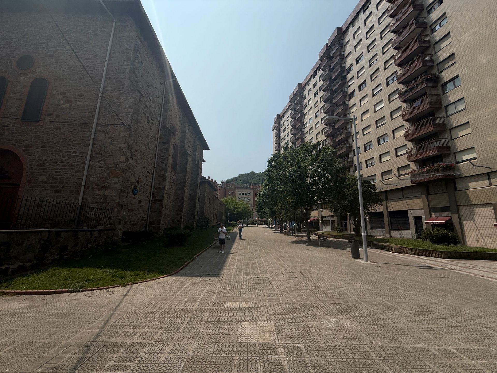 Vista exterior de Pis en venda en Bilbao  amb Parquet, Traster i Moblat