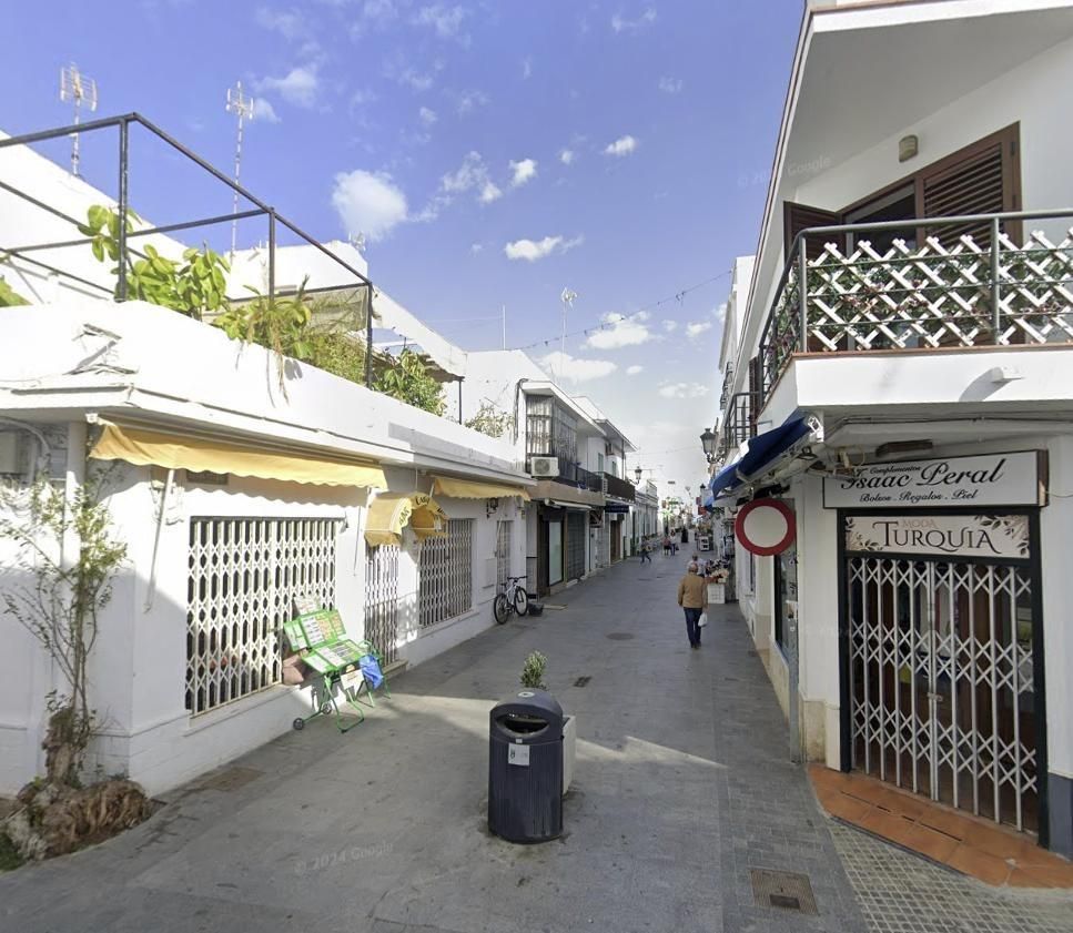 Vista exterior de Piso en venta en Chipiona