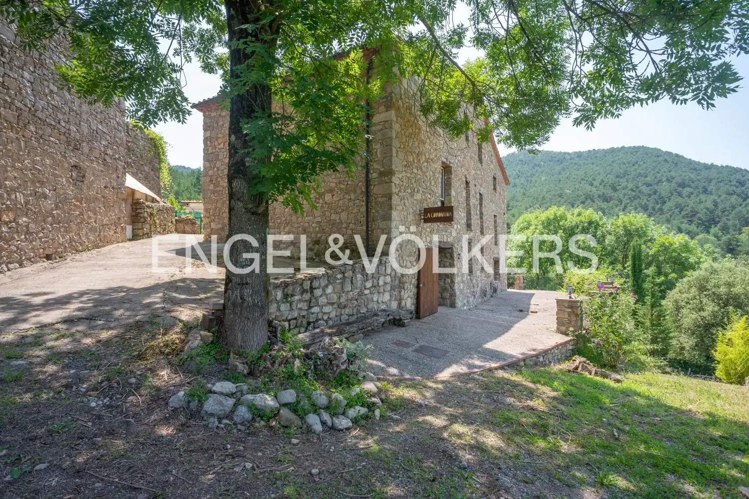 Vista exterior de Casa o chalet en venta en La Vall de Bianya con Calefacción, Jardín privado y Terraza