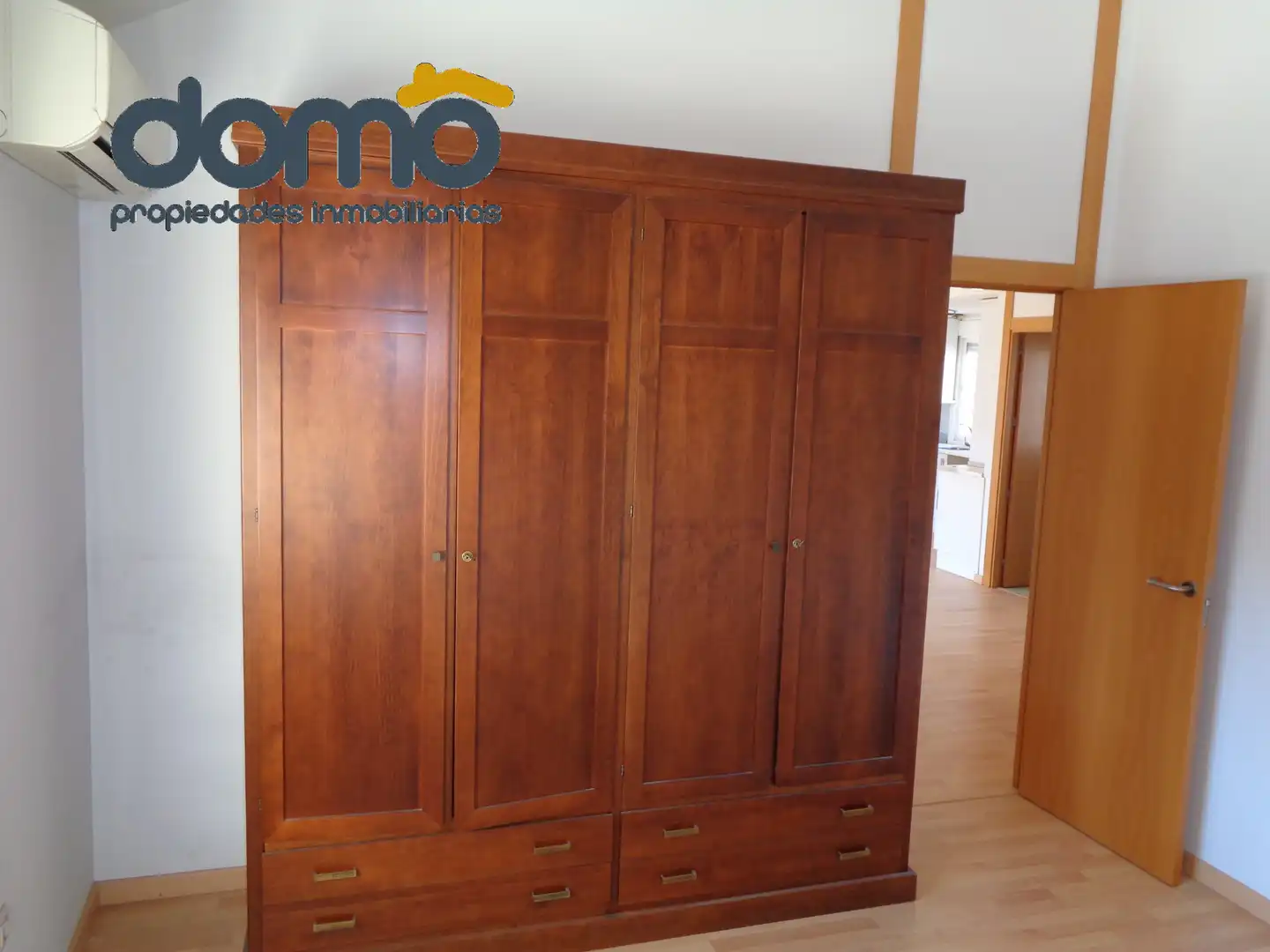 Habitación de Piso en venta en Albuñol con Aire acondicionado, Parquet y Terraza