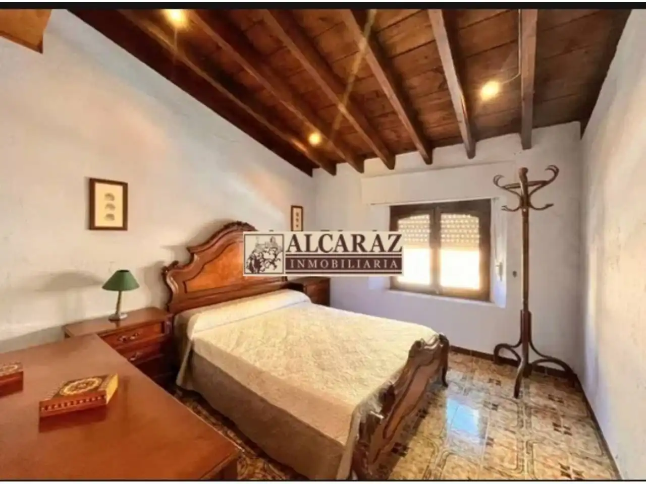 Dormitori de Casa o xalet en venda en Onil amb Aire condicionat i Calefacció