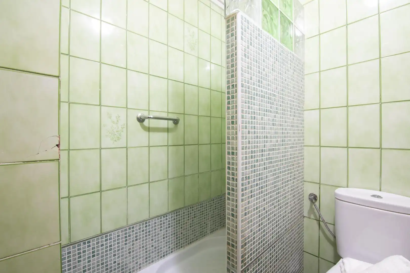 Baño de Piso en venta en Elche / Elx con Aire acondicionado, Calefacción y Balcón