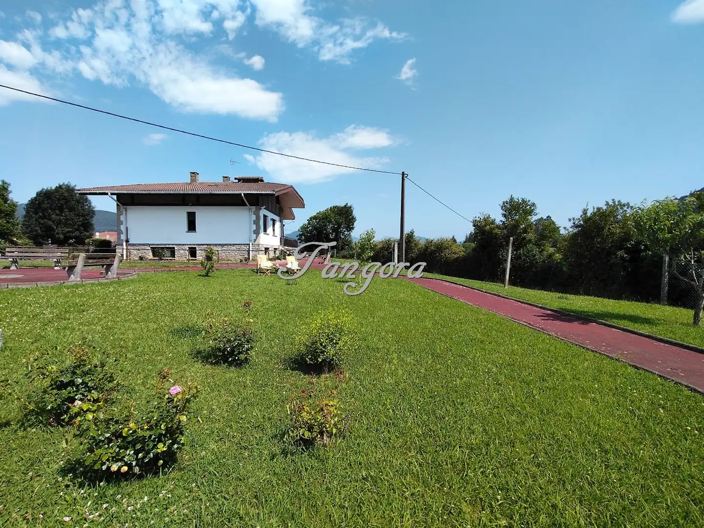 Casa o xalet en venda en Busturia amb Calefacció, Jardí privat i Parquet