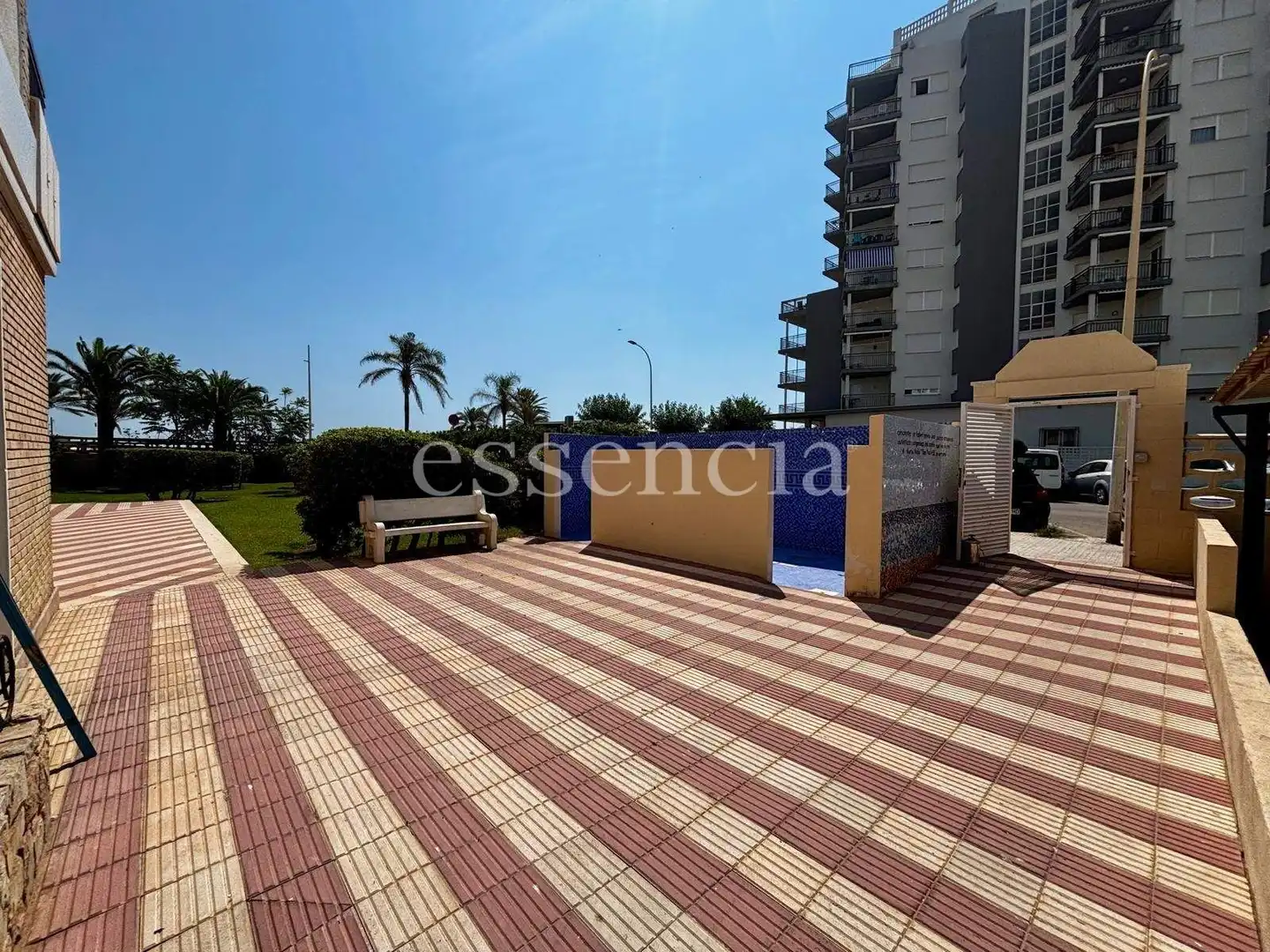 Parking de Apartamento en venta en Gandia con Jardín privado, Terraza y Balcón