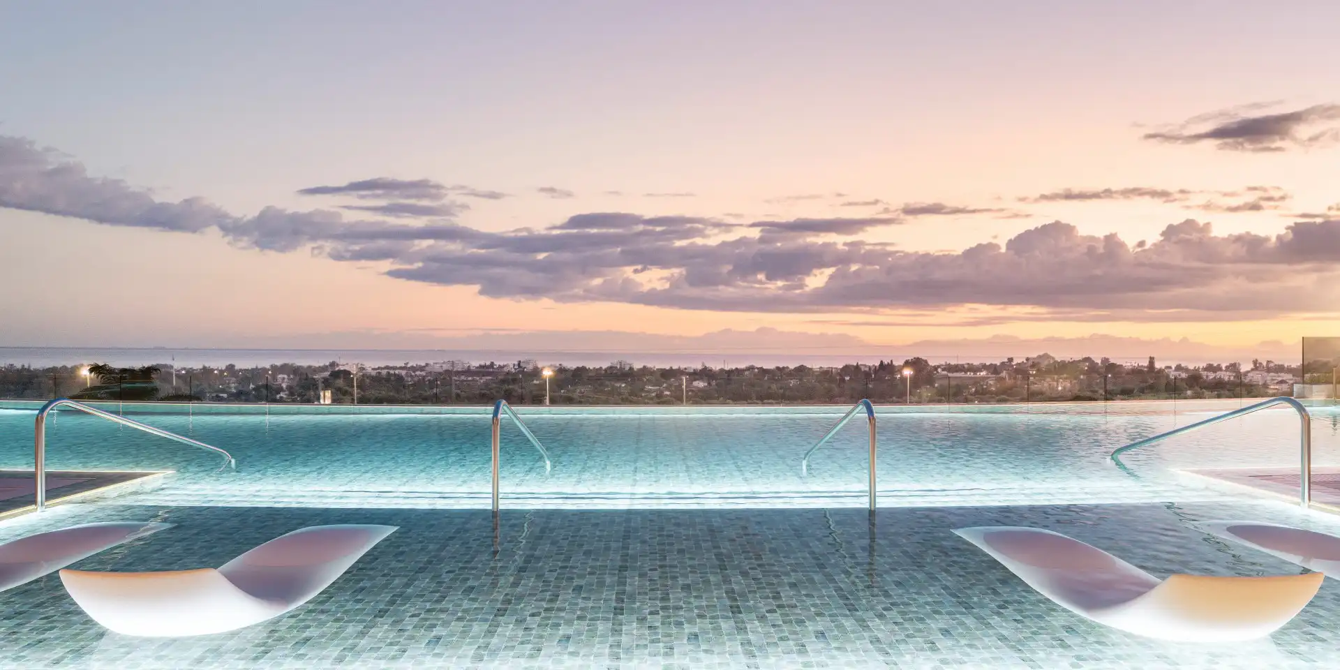 Apartament amb piscina en venda a Benahavís pueblo, imagen 12