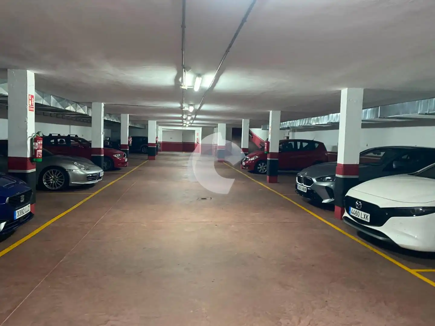 Parking of Garage for rent in Ourense Capital 