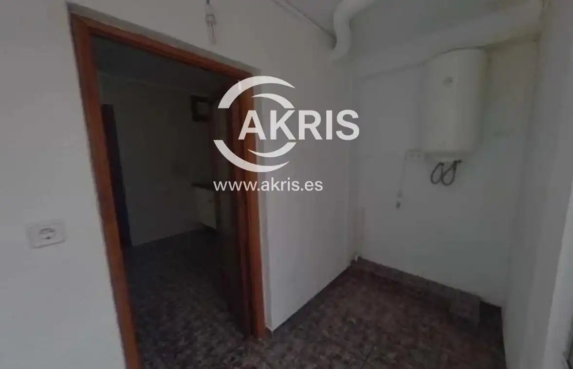 Piso en venta en Carrer de la Garrotxa, imagen 3