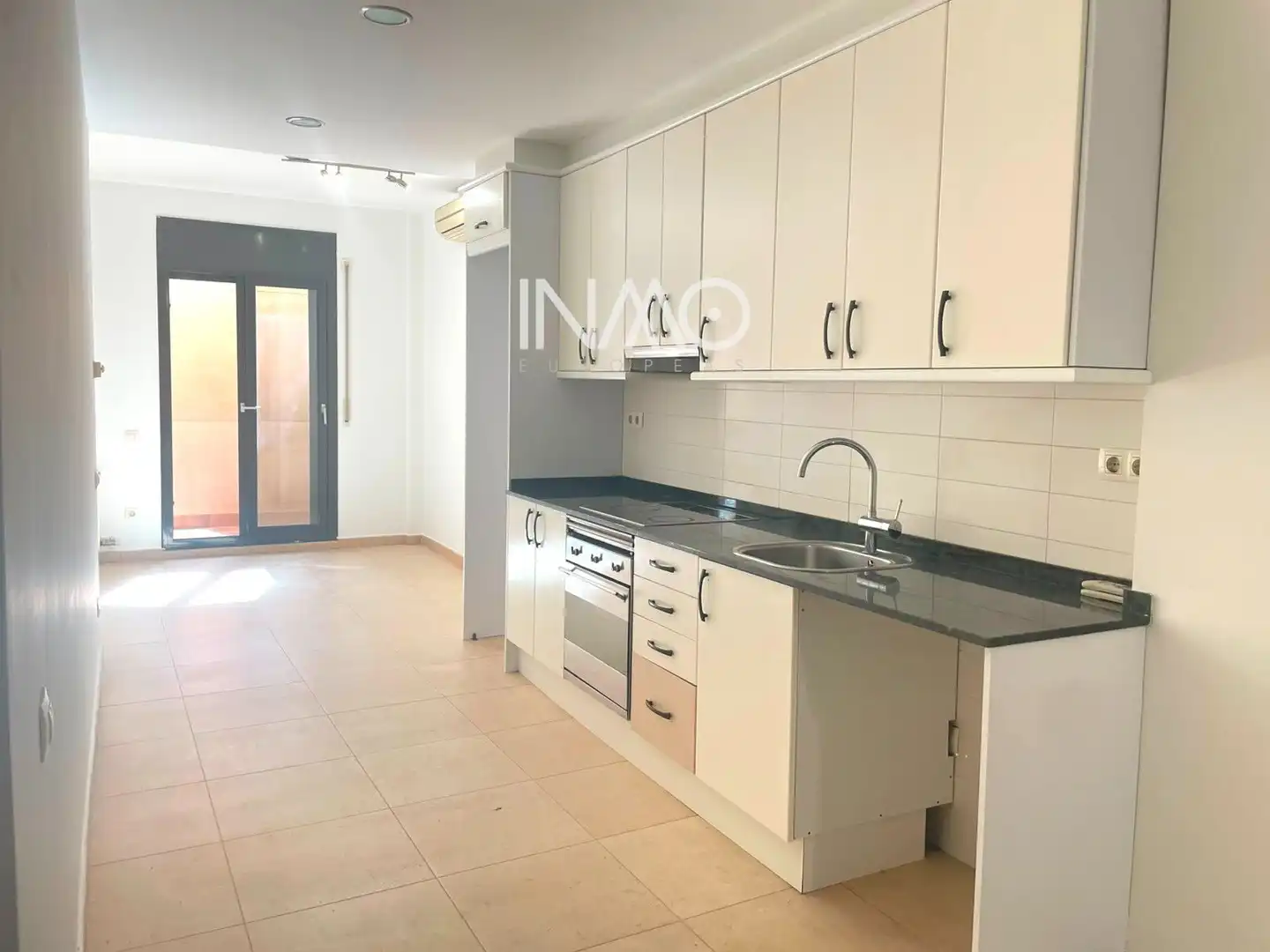 Kitchen of Flat for sale in Rubí  with Air Conditioner, Heating and Terrace