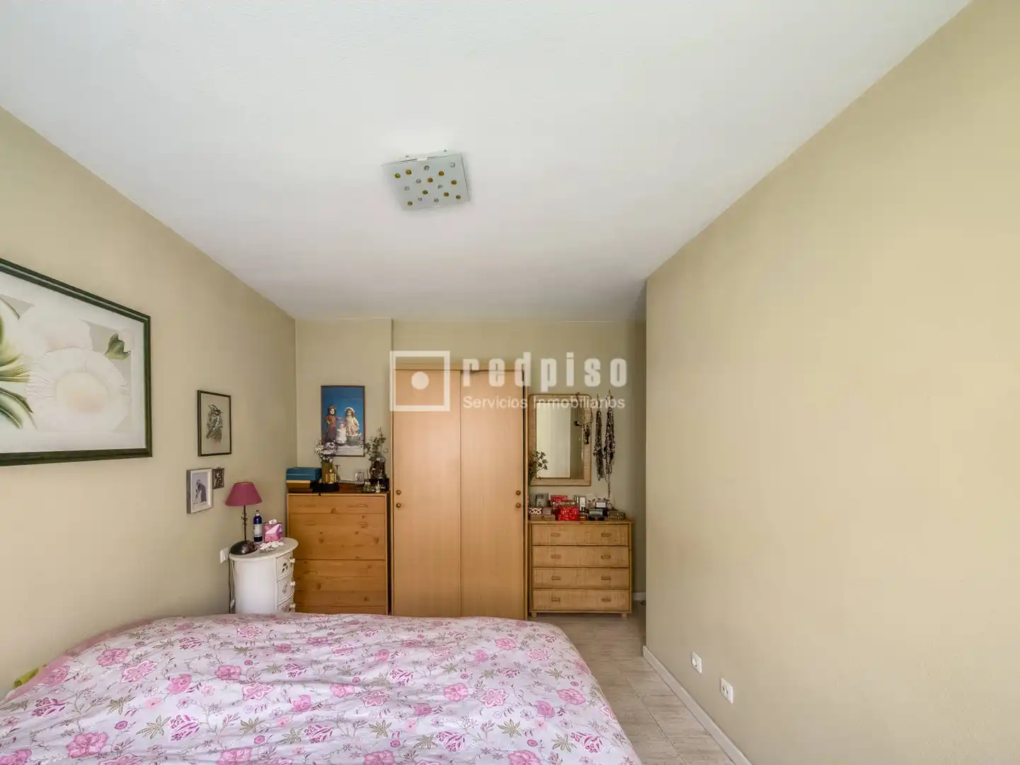 Bedroom of Flat for sale in Madrid  with Air Conditioner, Heating and Private garden