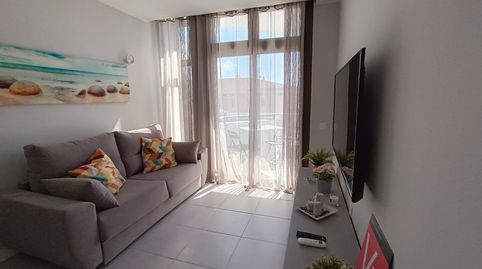 Foto 4 de Apartamento en venta en Avenida 8 de Marzo, Playa del Inglés, San Bartolomé de Tirajana