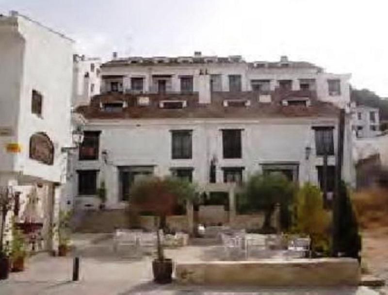 Exterior view of Garage for sale in Olmeda de las Fuentes