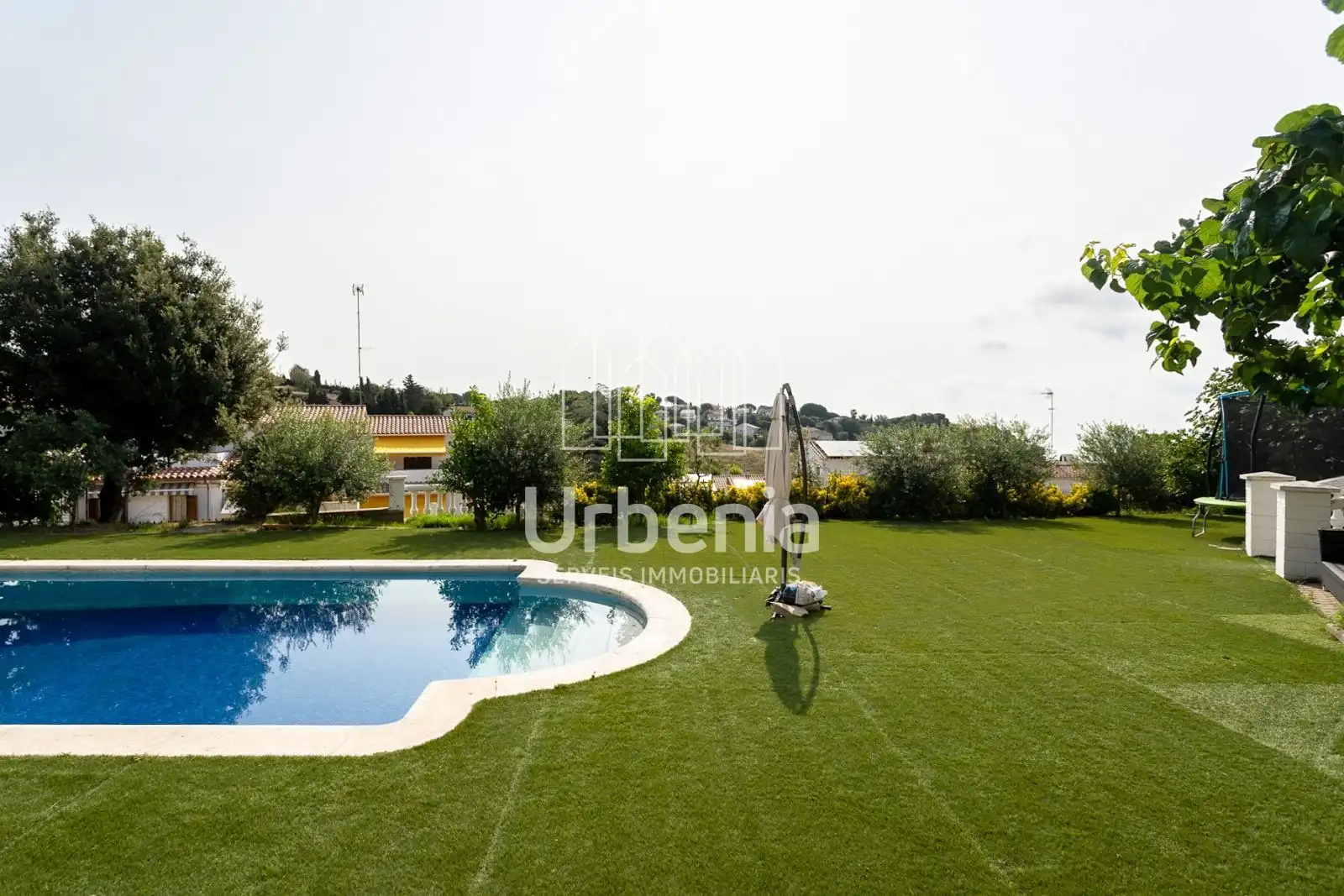 Jardí de Casa o xalet en venda en Arenys de Mar amb Calefacció, Terrassa i Piscina
