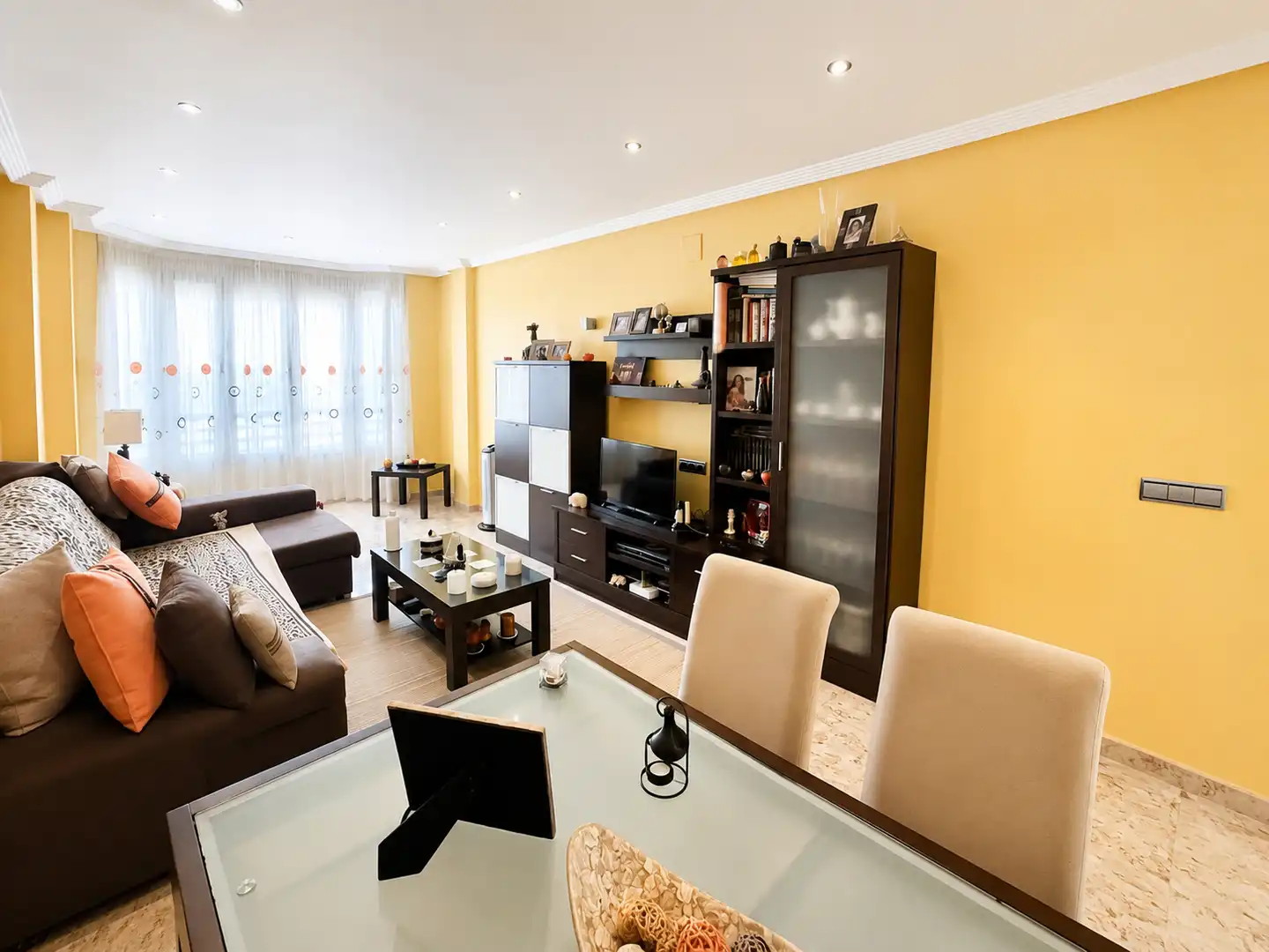 Piso con terraza en venta en Centro, imagen 2