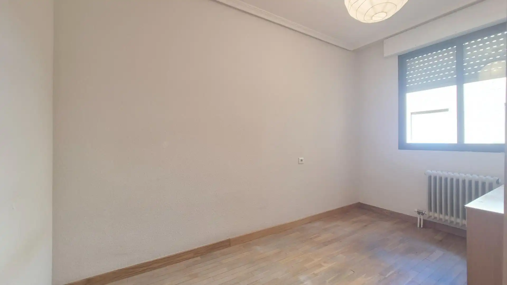 Habitación de Piso en venta en Salamanca con Calefacción