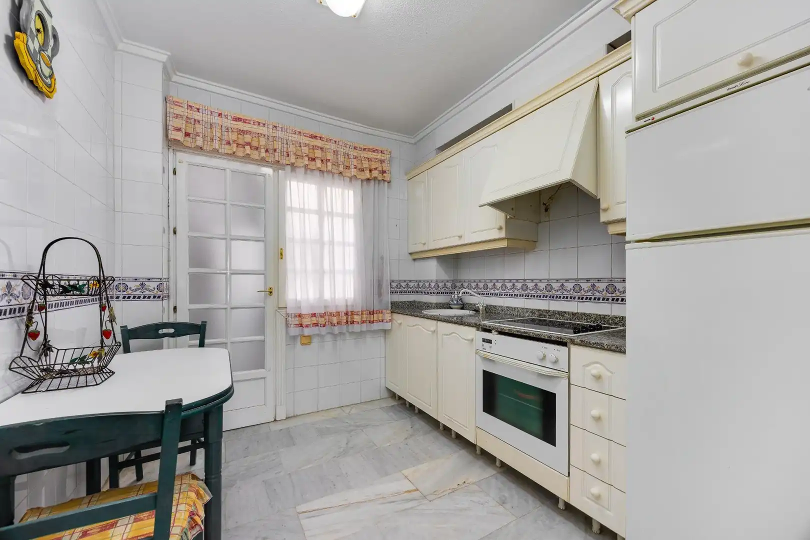 Apartamento con terraza en venta en Avenida ROENTGEN 2, imagen 15