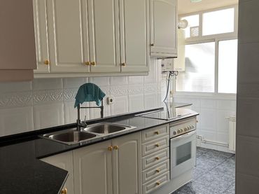 Wohnung mit Balkon zum Verkauf in Carrer Vuit