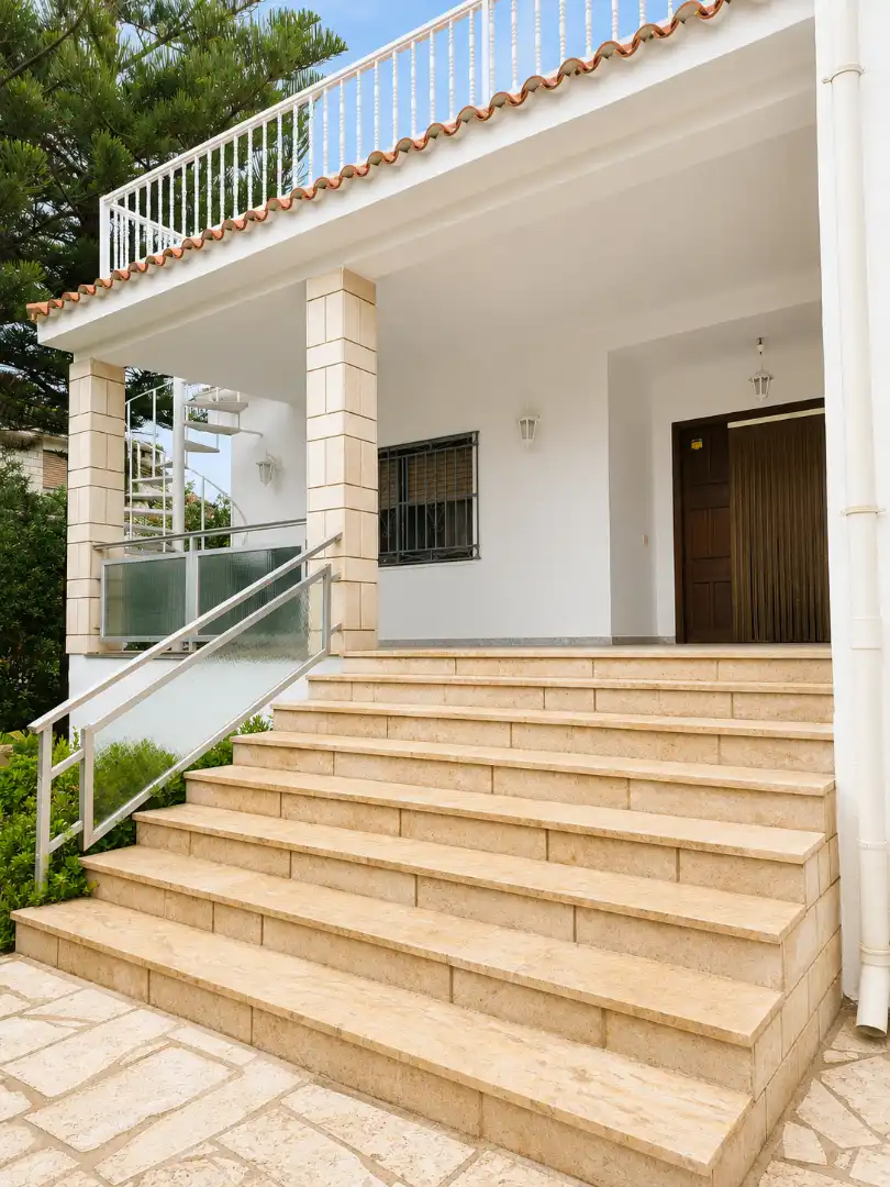Vista exterior de Casa o chalet en venta en Vinaròs con Aire acondicionado, Calefacción y Jardín privado