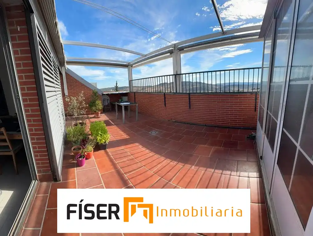Vista exterior de Piso en venta en Zafra con Aire acondicionado, Calefacción y Terraza