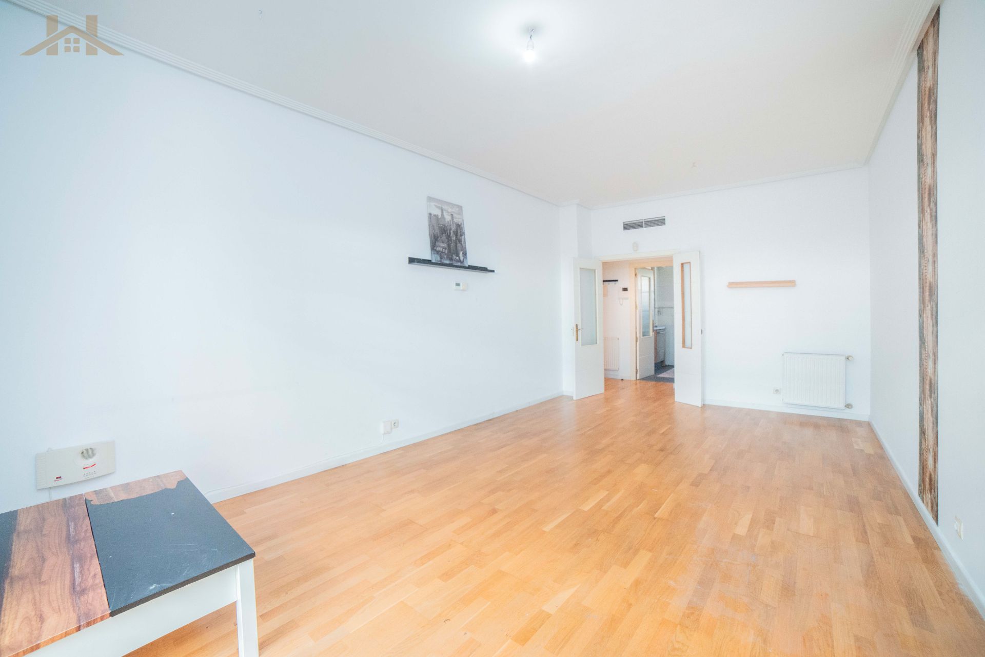 Flat for sale in  Madrid Capital  with Air Conditioner, Heating and Private garden