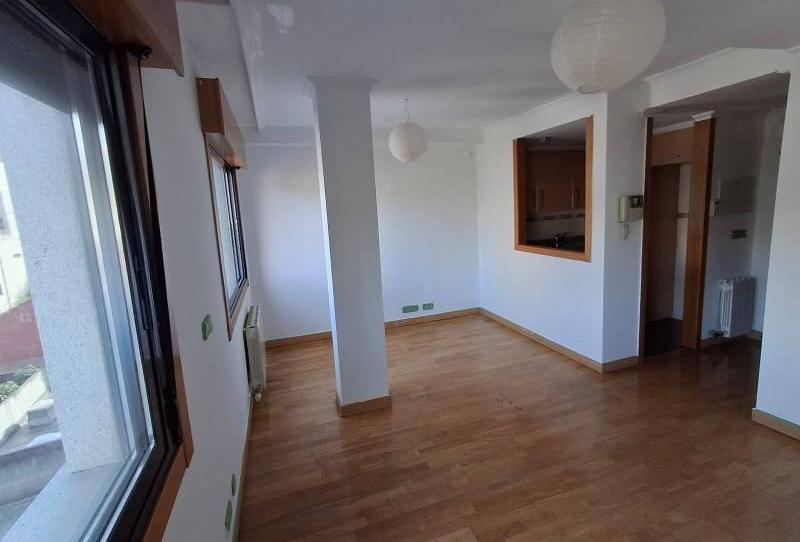 Photo 1 of Flat for sale in Calle Aragon, 82, Travesía de Vigo - San Xoán, Pontevedra