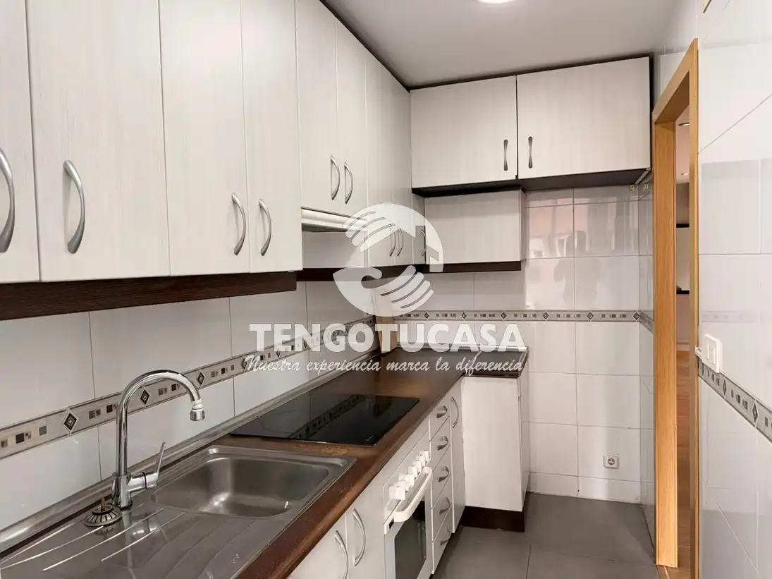 Kitchen of Flat for sale in Madrid  with Air Conditioner, Heating and Furnished