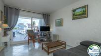 Living room of Apartment for sale in Empuriabrava  with Air Conditioner and Furnished