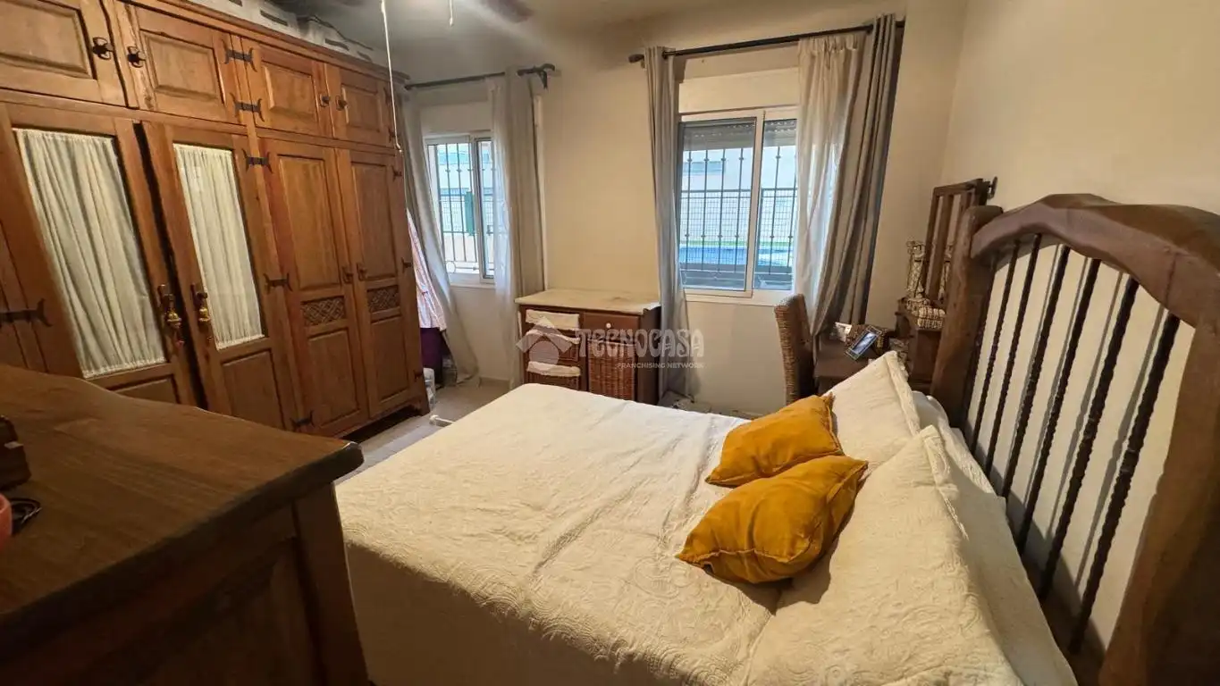 Habitación de Piso en venta en Cártama con Aire acondicionado, Amueblado y Piscina comunitaria