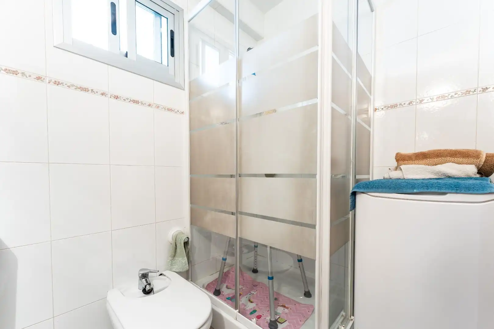 Baño de Piso en venta en Málaga con Aire acondicionado