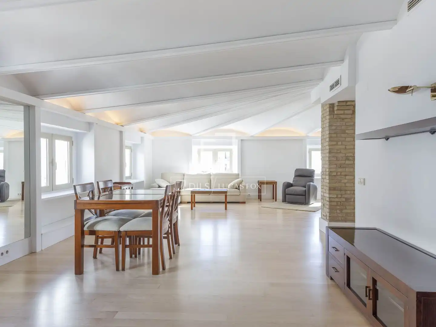 Sala de estar de Piso de alquiler en Valencia con Aire acondicionado, Calefacción y Parquet
