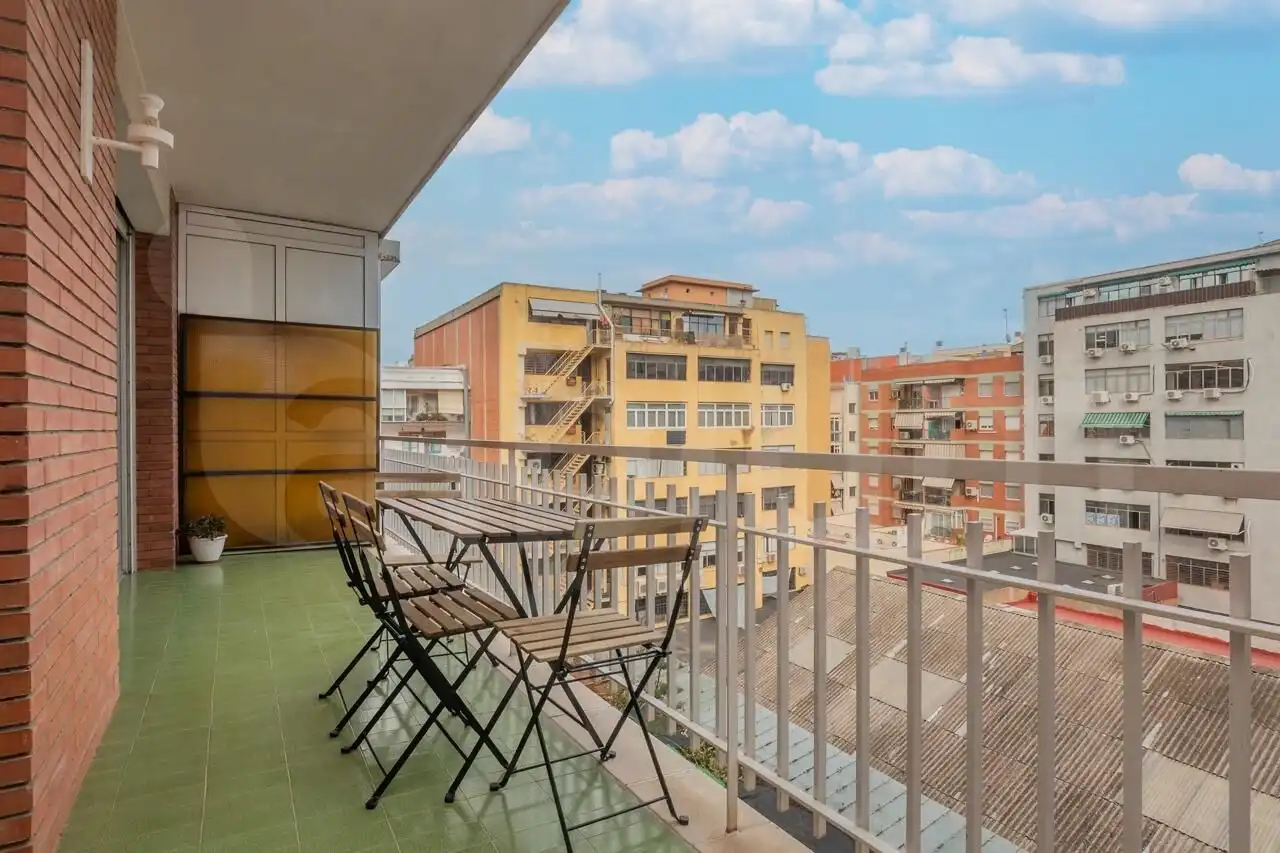Balcony of Flat for rent in Barcelona  with Heating, Parquet flooring and Terrace