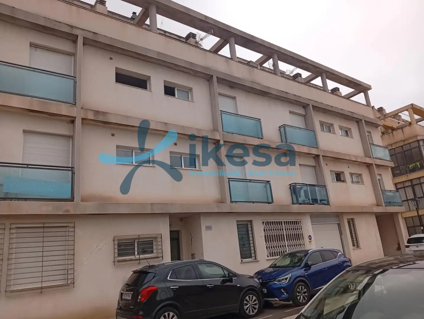 Vista exterior de Piso en venta en Fines