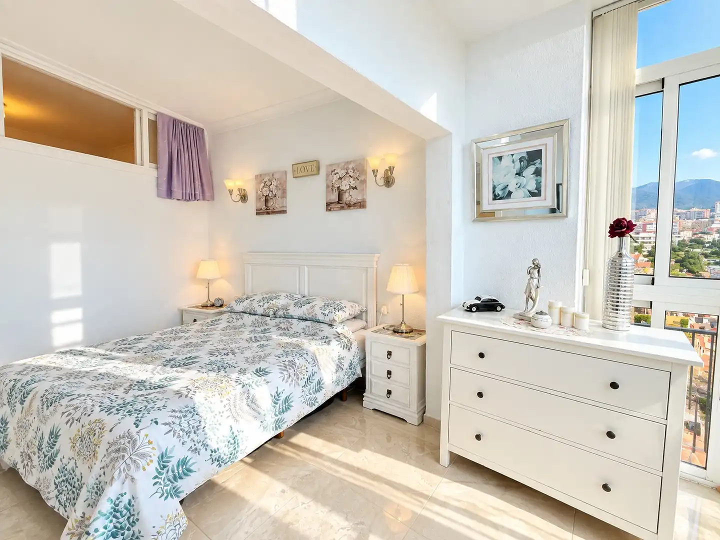 Dormitori de Apartament en venda en El Pinillo 