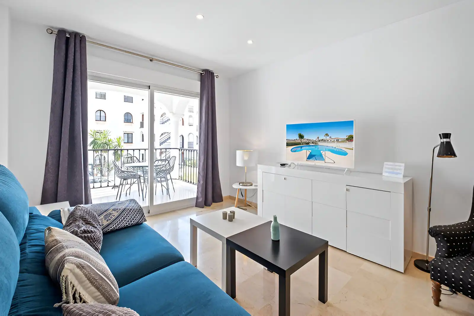 Apartament amb piscina en venda a Riviera del Sol, imagen 2