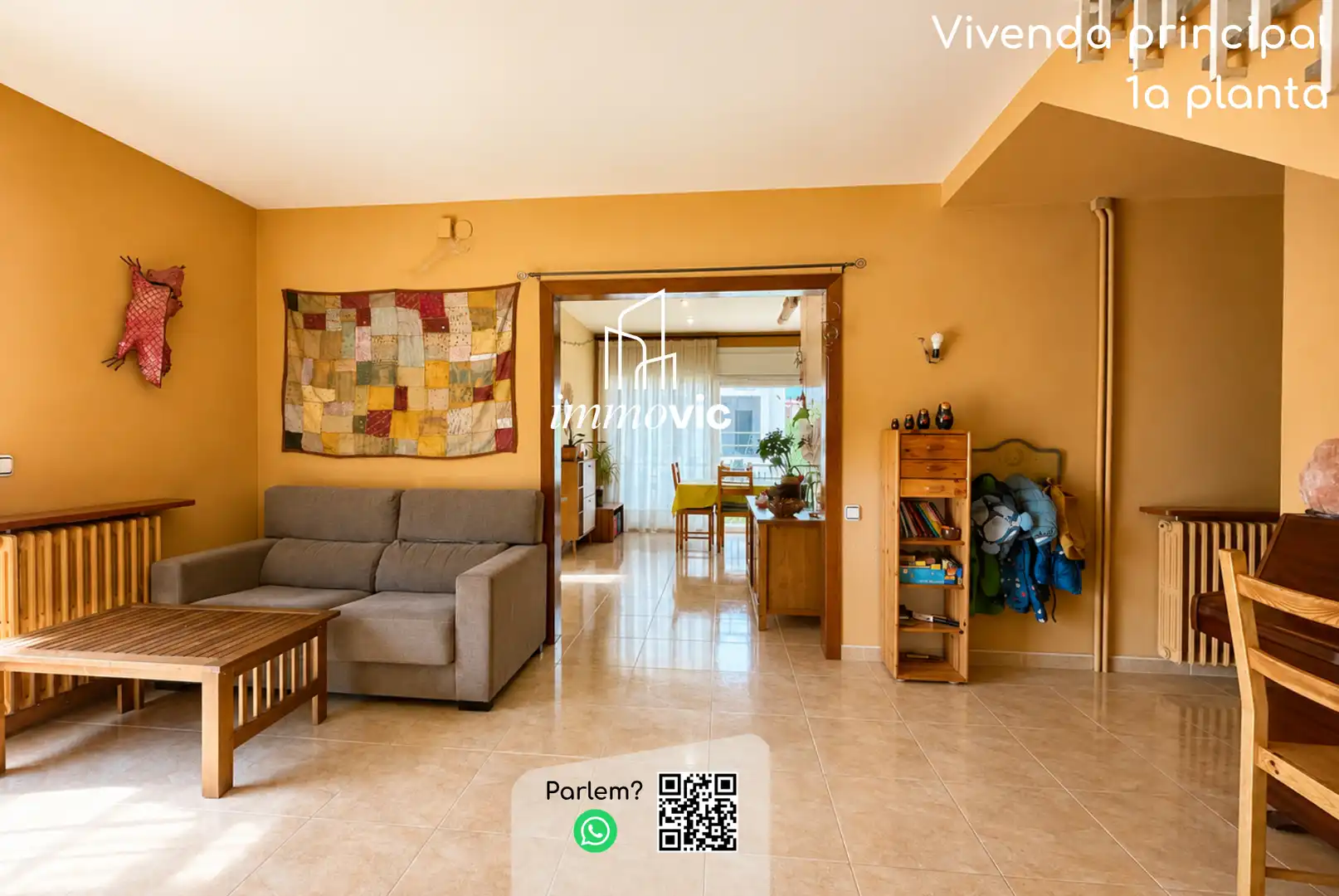 Sala de estar de Casa o chalet en venta en Centelles con Calefacción, Jardín privado y Parquet