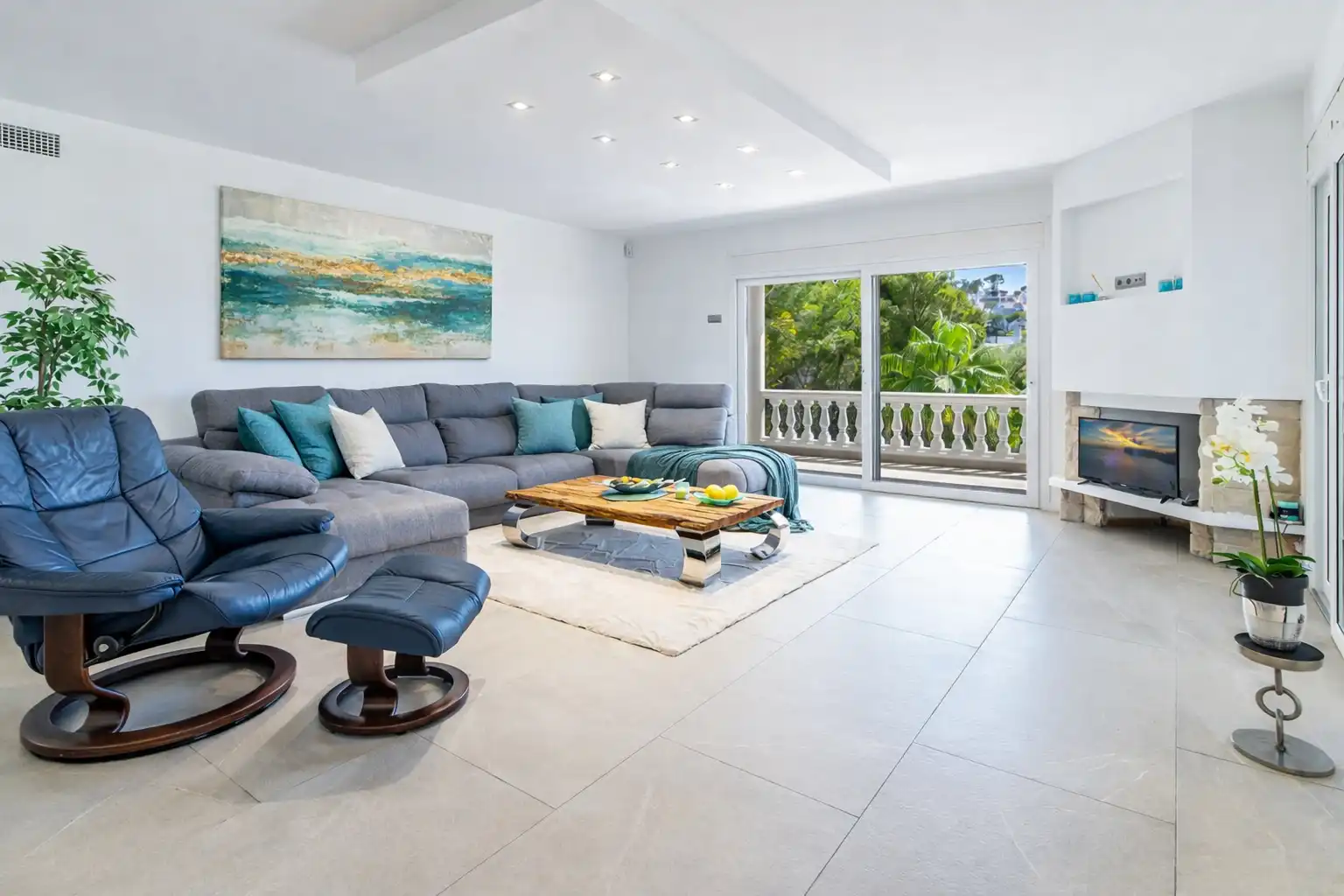 Country homes for sale in Costa de la Calma