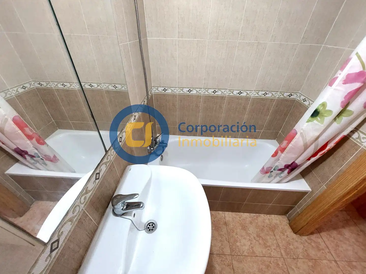 Badezimmer von Wohnung zum Verkauf in Lorca mit Möbliert und Balkon