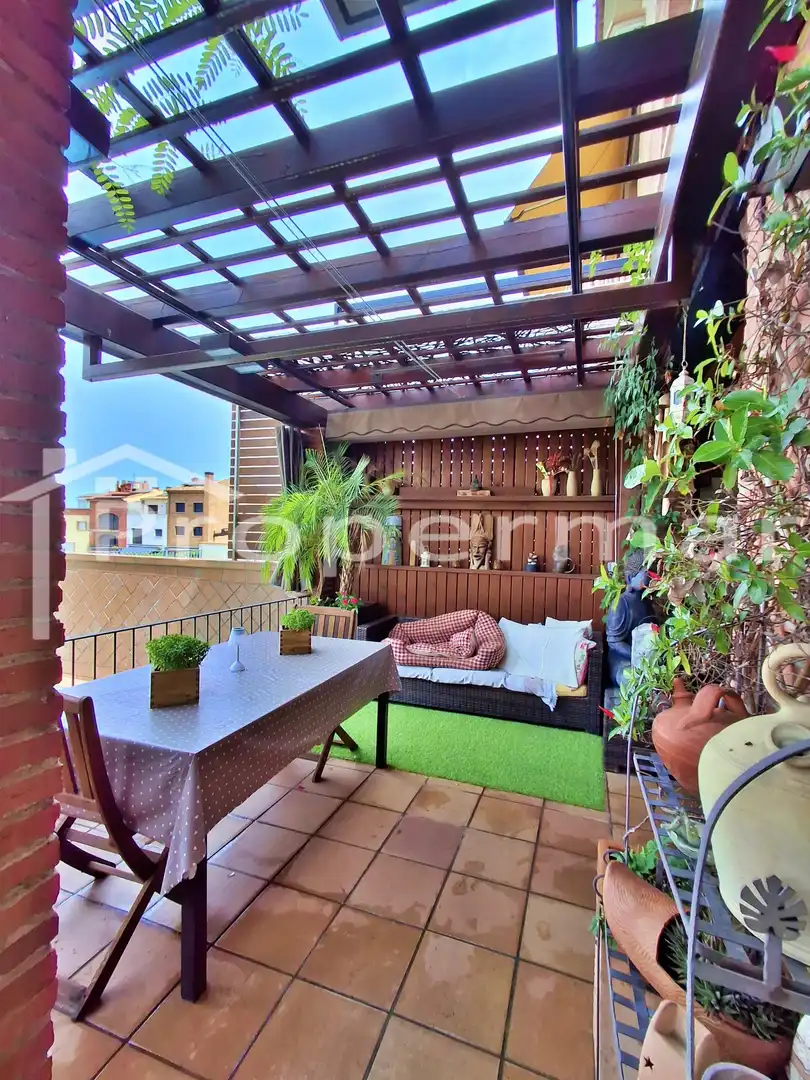 Terraced house with pool for sale in Font Verda, imagen 4