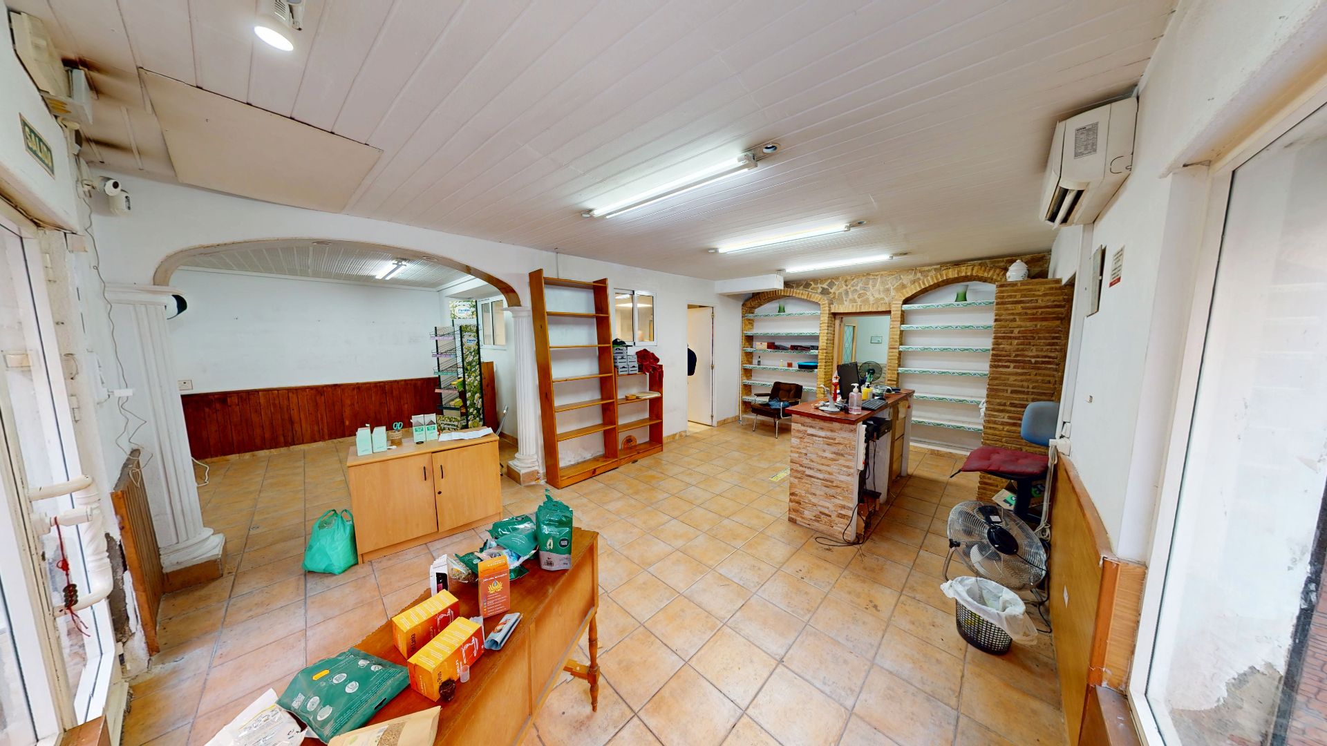 Local de alquiler en Carrer Mario Pastor Sempere, Camí dels Magros - Casablanca, Elche ciudad